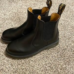 DOC MARTEN Chelsea boot
